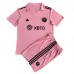 Tanie Strój piłkarski Inter Miami Koszulka Podstawowej dla dziecięce 2023-24 Krótkie Rękawy (+ szorty)
